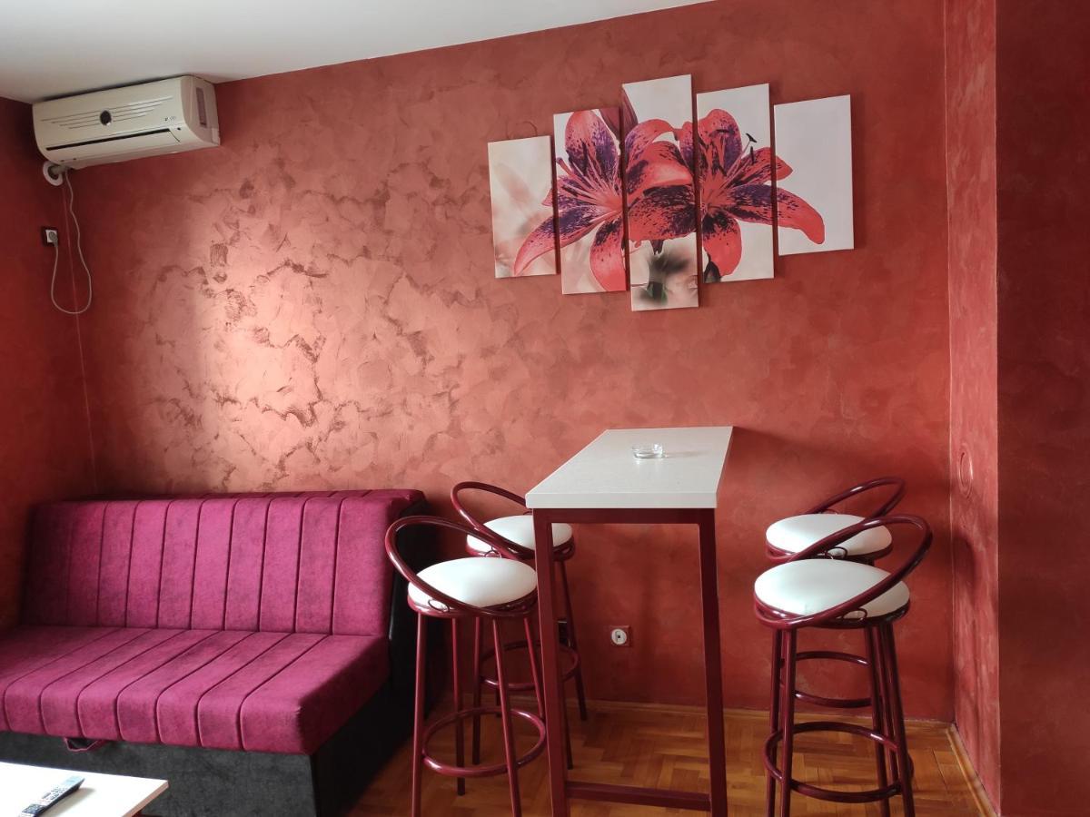 Modern Cozy Apartment Ni Exterior foto
